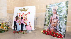 La Mare de D�u de Gr�cia protagonitza una process� a Vila-real amb recorregut ampliat i ofrena de flors