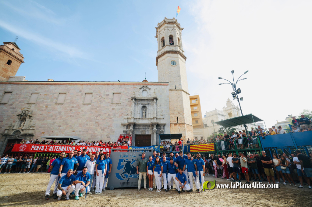 Borriana inicia la Miseric�rdia amb la sortida del bou Matayegues i 19 bous cerrils