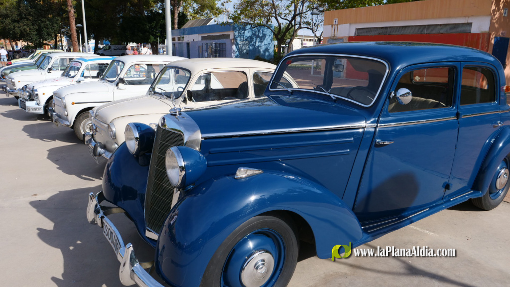 Vila-real acull la XXVI Concentraci� de Seat 600 i Vehicles Cl�ssics
