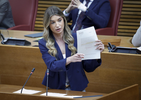 Candela Anglés acusa al Gobierno de promover viviendas para ricos con 401 unidades en la Comunitat Valenciana