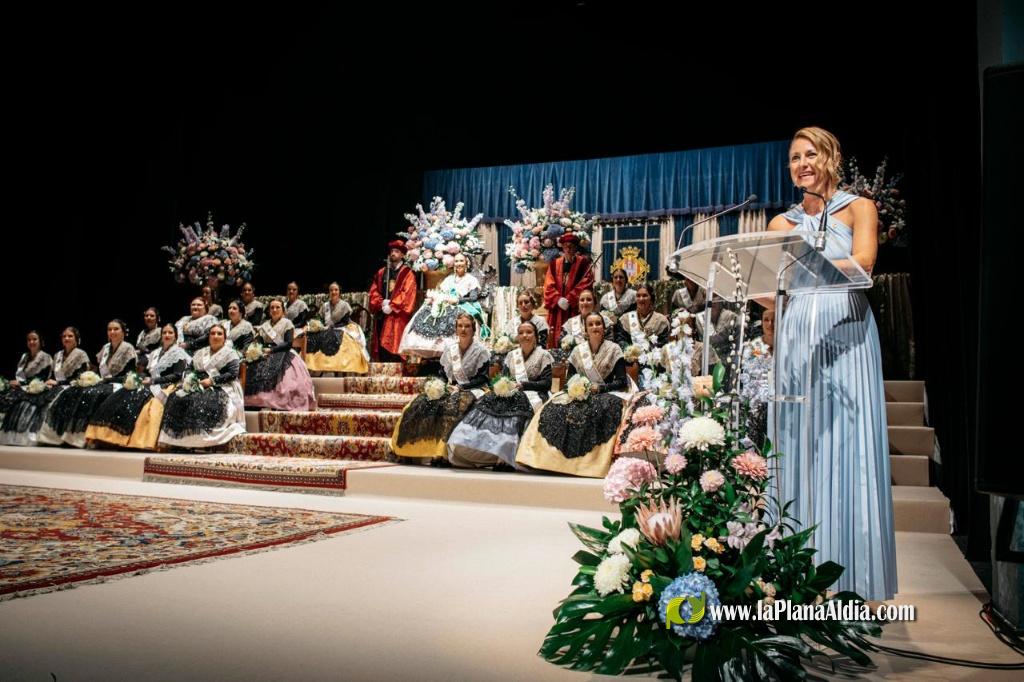 Maria Collados Marza proclamada Reina de les Festes de Castell� 2027