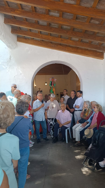 Sant Roc de Canet inicia sus fiestas con el volteo de la campana Roca y la romería a Les Fontanelles