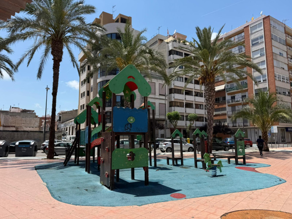 Burriana aprueba un pliego para invertir 135.000 euros en la reparación de parques infantiles