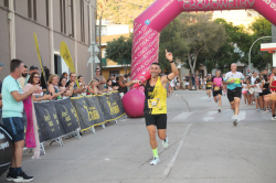 Jordi Ripoll i Manuela Estell�s guanyen la XLII Volta a Peu Vila d'Almenara