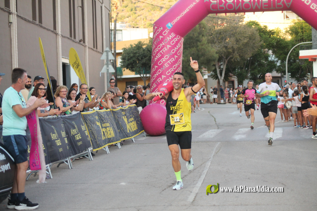 Jordi Ripoll i Manuela Estell�s guanyen la XLII Volta a Peu Vila d'Almenara