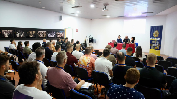 onda-reune-a-expertos-en-seguridad-para-reforzar-la-operativa-policial-en-establecimientos-publicos