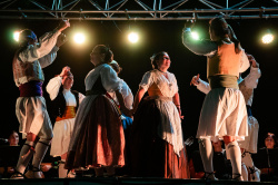 L'Alcora celebra el 9 d'octubre amb m�sica, folclore, gegants, danses i activitats per a tots els p�blics