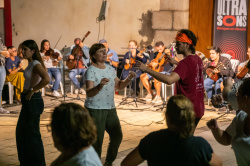 L'Alcora celebra el 9 d'octubre amb m�sica, folclore, gegants, danses i activitats per a tots els p�blics