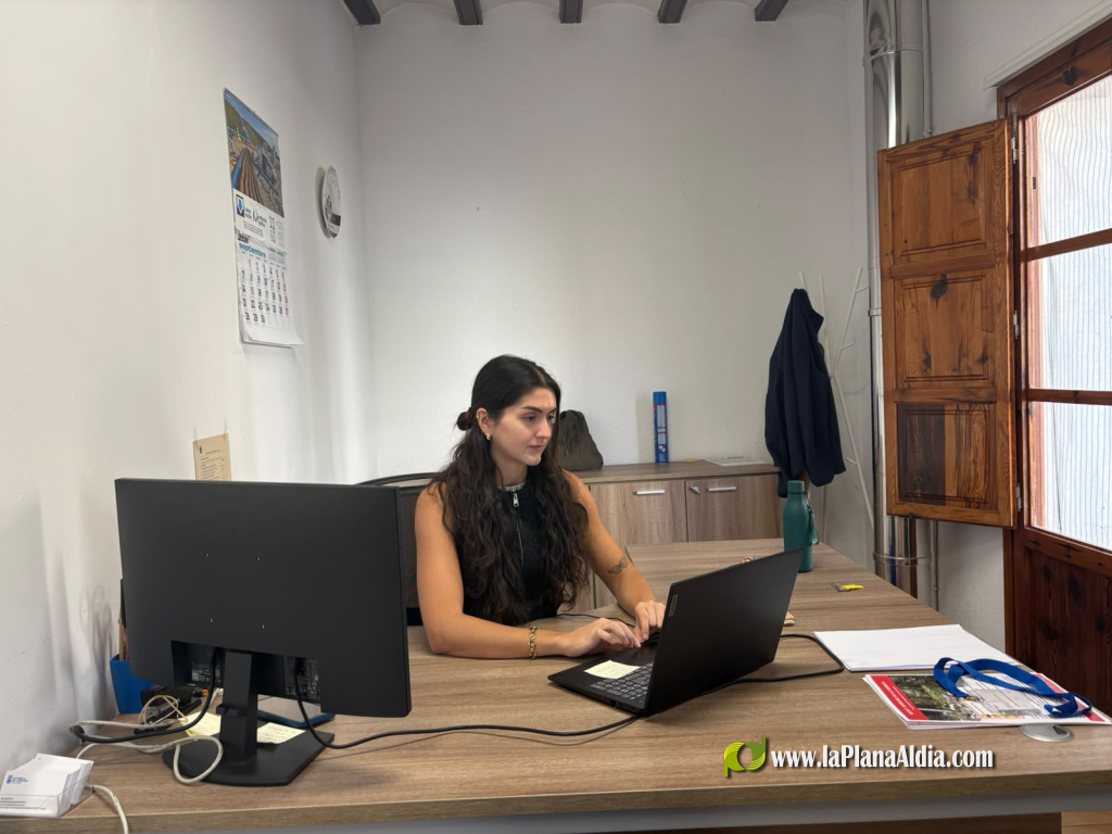 Vistabella incorpora a dos trabajadoras en las oficinas municipales