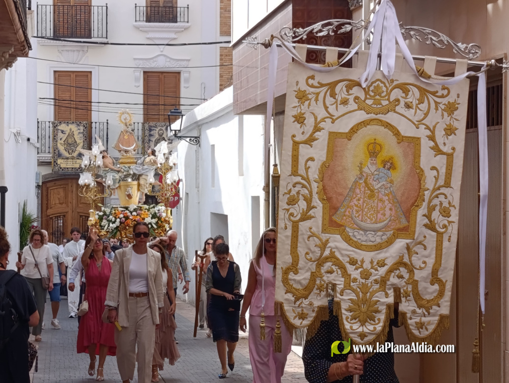 Almenara celebra el dia gran de les seues Festes Patronals en honor a la Mare de D�u del Bon Succ�s