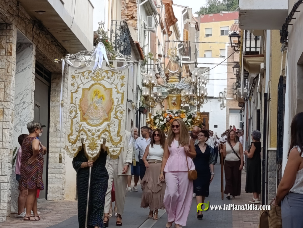 Almenara celebra el dia gran de les seues Festes Patronals en honor a la Mare de D�u del Bon Succ�s