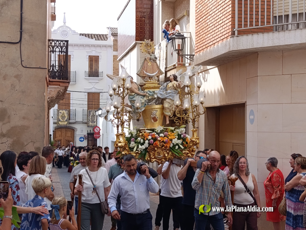 Almenara celebra el dia gran de les seues Festes Patronals en honor a la Mare de D�u del Bon Succ�s