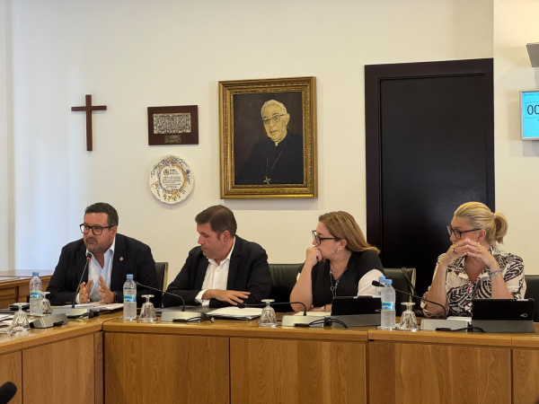 El PP exige a Benlloch que explique el coste de los retrasos en pagos a proveedores