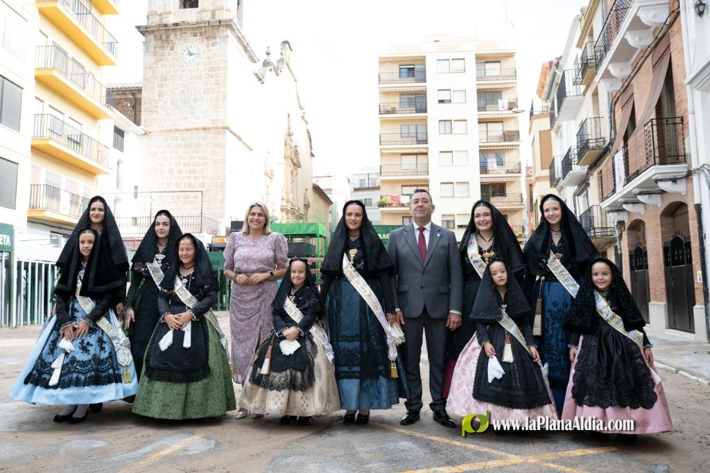 Marta Barrachina acompaña a los vecinos y vecinas de Lucena del Cid en la festividad de San Miguel Arcángel