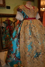 Los trajes de todas las reinas de Burriana