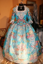 Los trajes de todas las reinas de Burriana