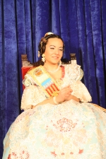La Falla la que faltava presenta sus nuevas Falleras Mayores.