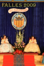 La Falla la que faltava presenta sus nuevas Falleras Mayores.