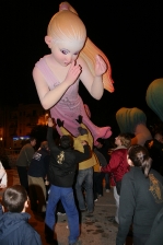 Empiezan a florecer las fallas