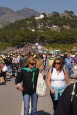 Miles de personas peregrinan a la Magdalena