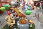 Las fallas ya lucen en sus emplazamientos.