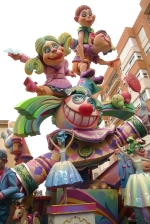 Las fallas ya lucen en sus emplazamientos.