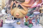Las fallas ya lucen en sus emplazamientos.