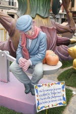 Las fallas ya lucen en sus emplazamientos.
