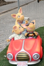 Las fallas ya lucen en sus emplazamientos.