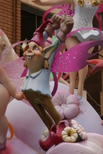 Las fallas ya lucen en sus emplazamientos.