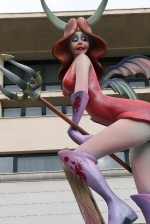 Las fallas ya lucen en sus emplazamientos.