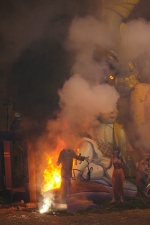El fuego consume las fallas de 2009