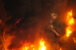 El fuego consume las fallas de 2009