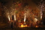 El fuego consume las fallas de 2009