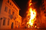 El fuego consume las fallas de 2009