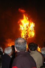 El fuego consume las fallas de 2009