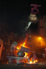 El fuego consume las fallas de 2009