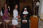 7 docenas de huevos para las Monjas Clarisas