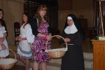 7 docenas de huevos para las Monjas Clarisas