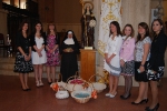 7 docenas de huevos para las Monjas Clarisas