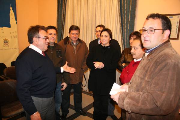 Las AMPAS reciben las subvenciones de Noulas Resevi