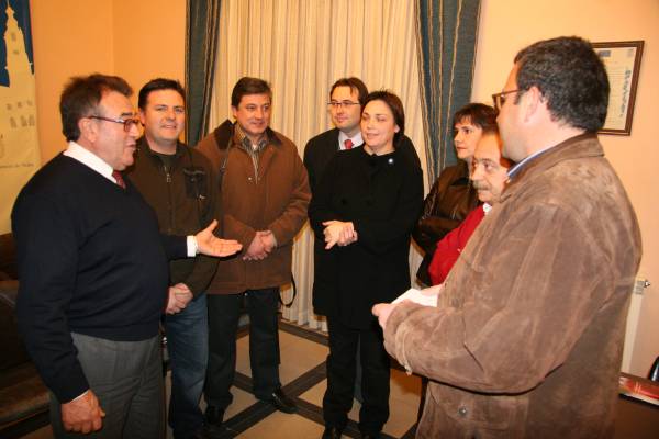 Las AMPAS reciben las subvenciones de Noulas Resevi