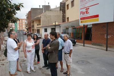 Colomer destaca el importante beneficio del Plan E para los municipios pequeos en los que la Generalitat no invierte