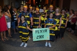 Más de cien peñas participan en el desfile de disfraces