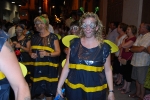 Más de cien peñas participan en el desfile de disfraces