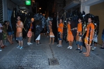 Más de cien peñas participan en el desfile de disfraces