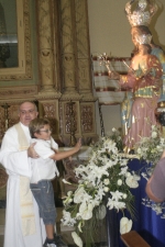 Acto de presentación y consagración de los niños a la Virgen