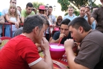 sandías, cerveza y carreras de caballo