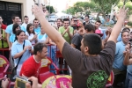 sandías, cerveza y carreras de caballo