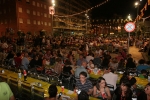 El sopar de pa i porta y los toros llenan las fiestas del Roser